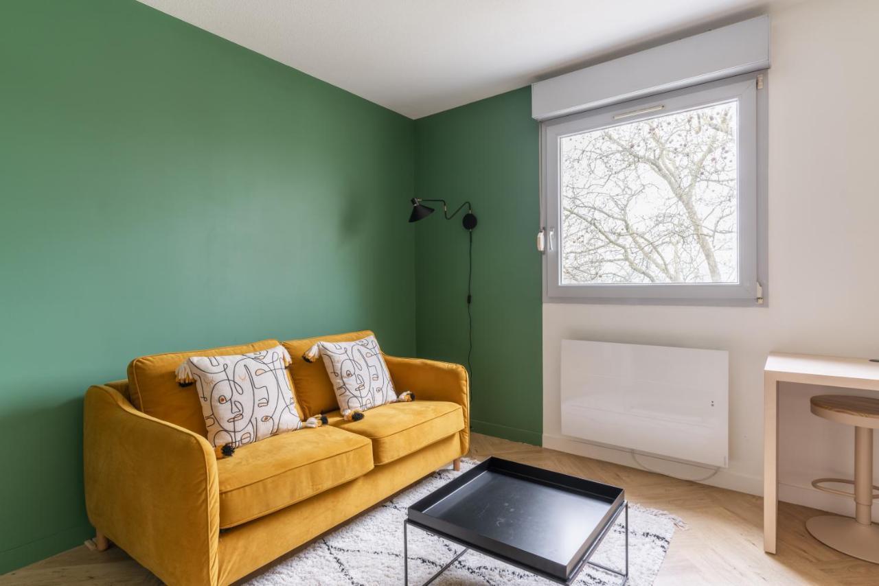 Studio Refait A Neuf Avec Parking En Bord De Loire Нант Екстериор снимка